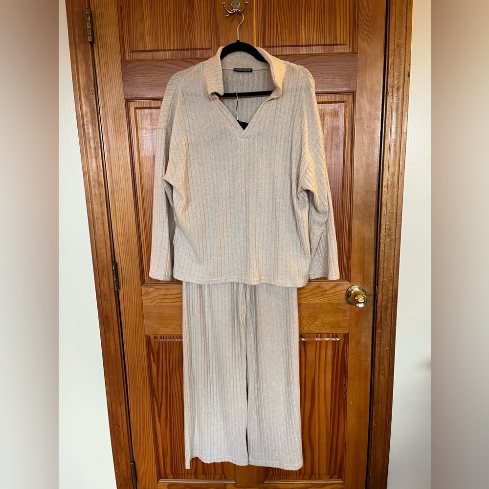 SHEIN Lounge Set